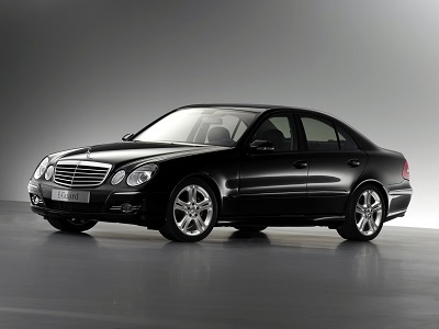 Mercedes benz E